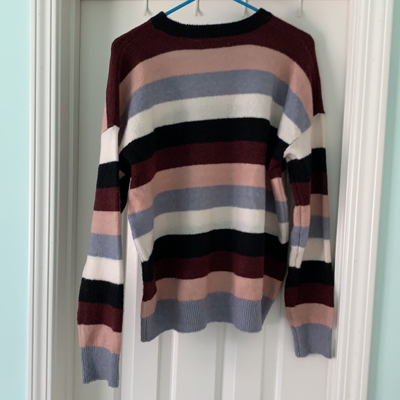 Large Striped Sweater white/black/blue/pink/maroon - Picture 3 of 4